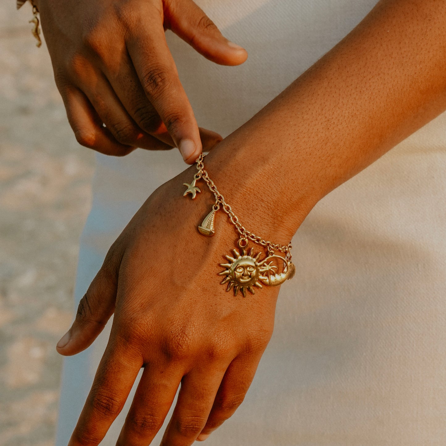 Bracelet à breloques Thalina